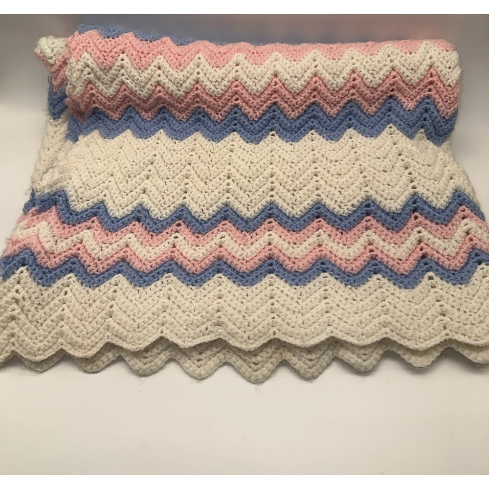 Vintage‎ 54x36 Pink And Blue Handmade Afghan Blanket